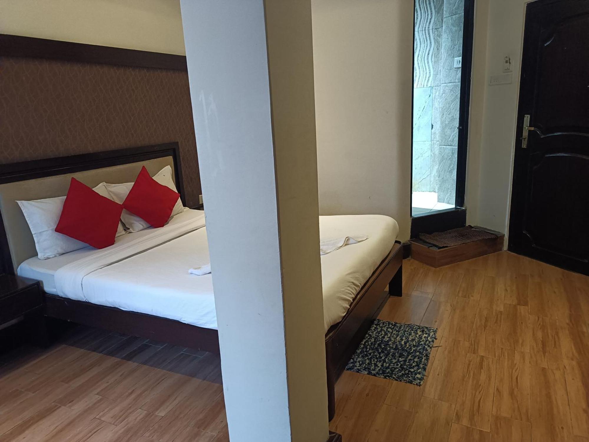 Hotel Serene Shillong Eksteriør billede