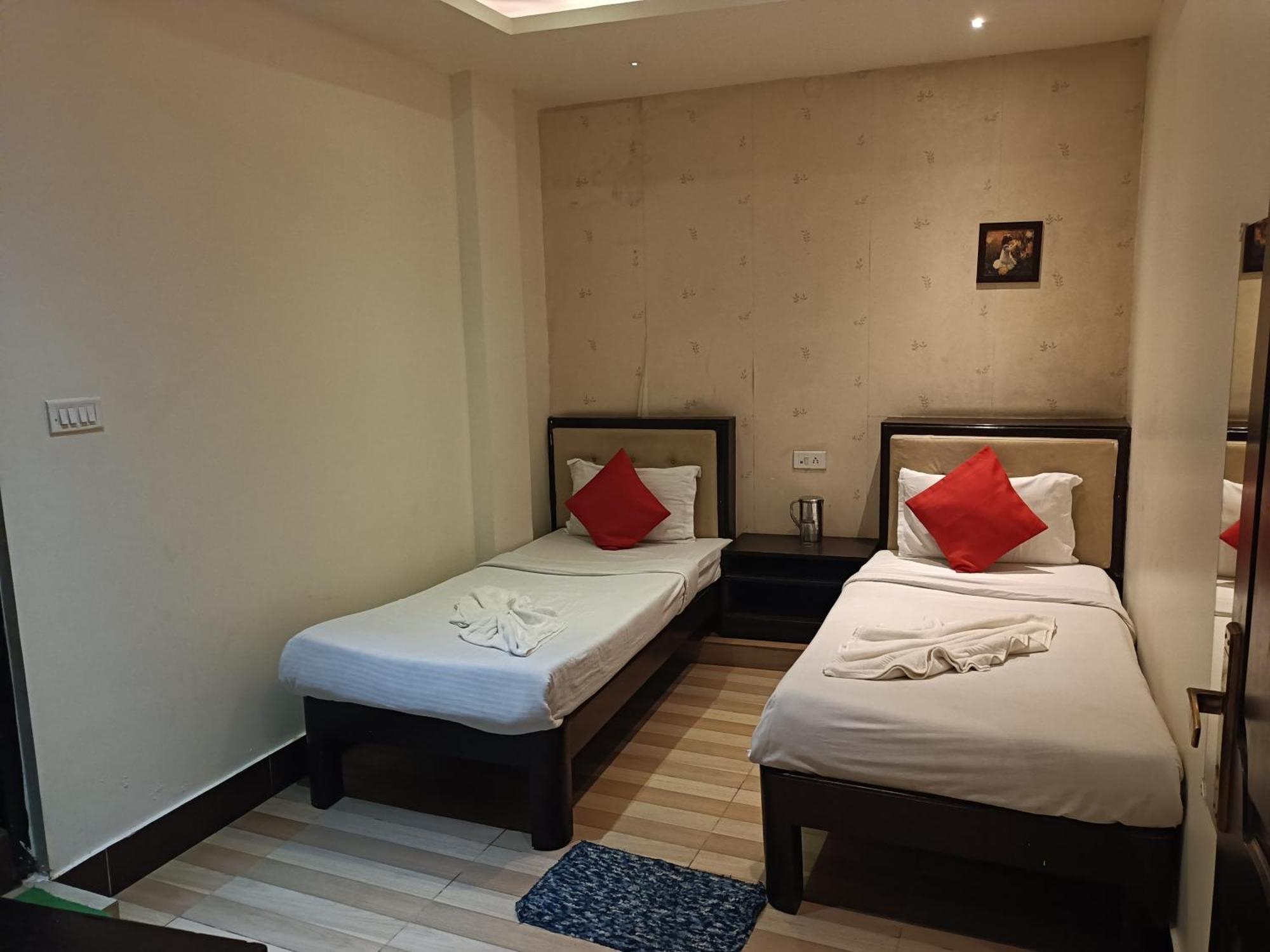 Hotel Serene Shillong Eksteriør billede
